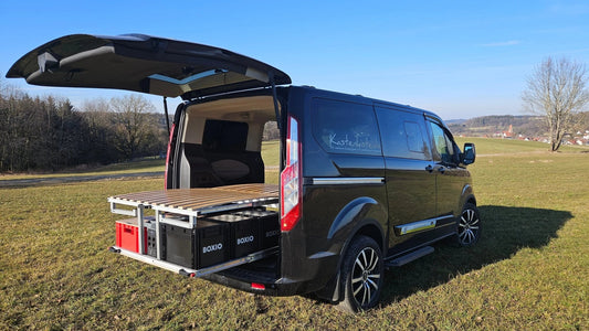 CARLOS & FRANZL – CAMPINGBOX & FALTBARER Bettauszug! - Campingbox mit Lattenrost für Transporter & Vans | Kastenkiste.de