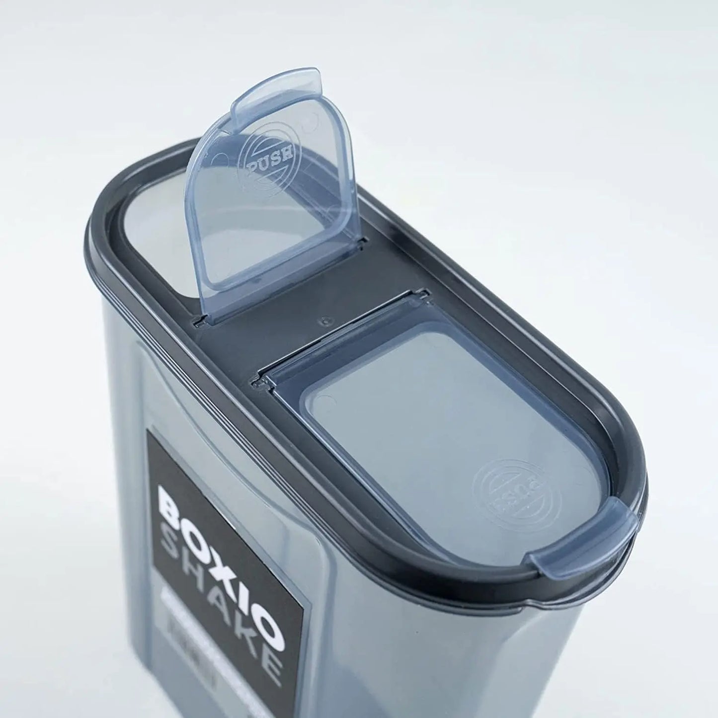 BOXIO - SHAKE: 3er Set Schüttdose als Kunststoffbehälter für Lebensmittel, Hundefutter & Mehlbox. Leichte Organisation mit unserer Aufbewahrungsdose als perfekte Streuhilfe für deine Trenntoilette
