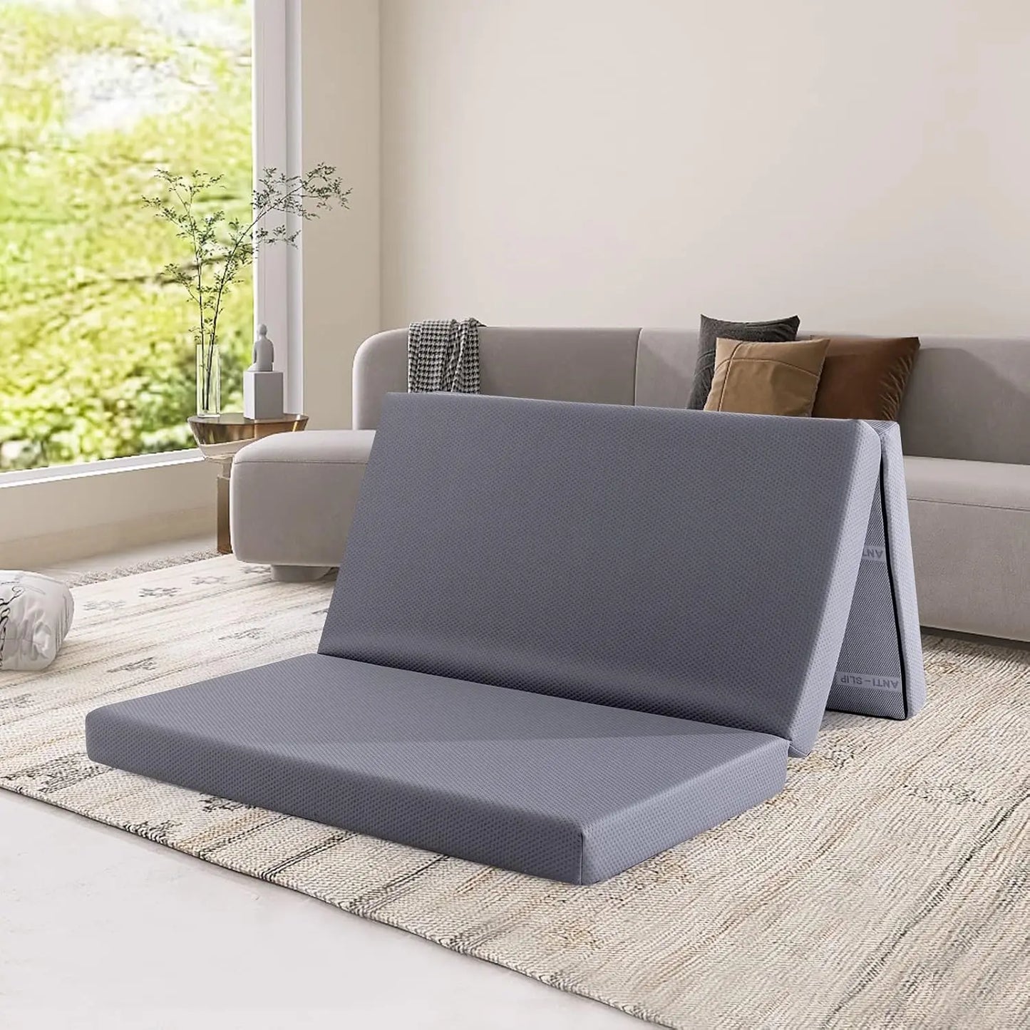 Amazon Basics Faltbare Memoryschaum Gästematratze mit Bezug, Mittel Fest, 120 x 195 x 10 cm, Grau