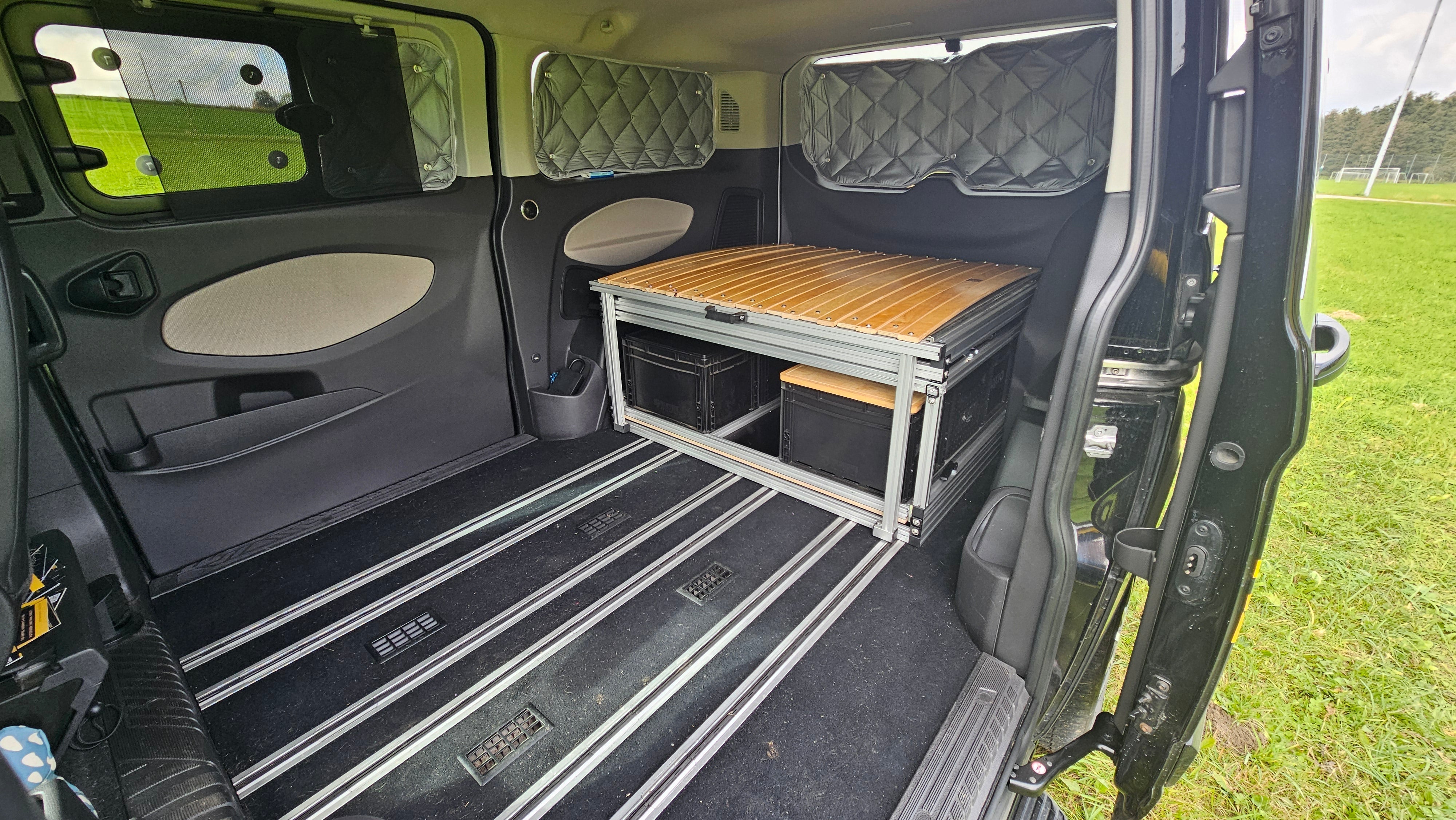 KARL - die Campingbox mit dem klappbaren Bettmodul! zwei K´s