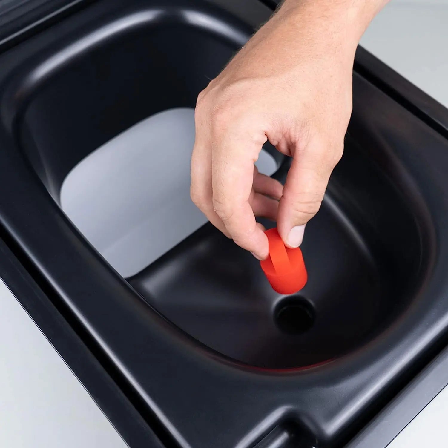BOXIO - Plug: Hochwertiger Geruchsverschluss & Überschwappschutz Trenntoiletten, Zubehör musst du nie Wieder ohne Trockentrenntoilettenstöpsel die Trenntoilette verwenden