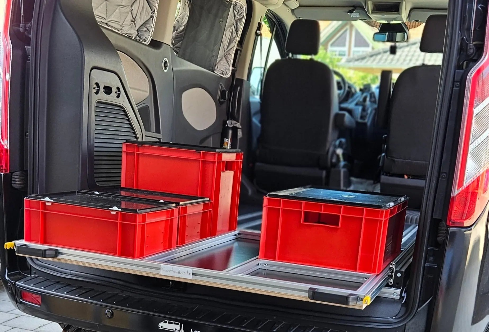 ALOIS - Der Heckauszug fürs Campingbox System - Campingbox mit Lattenrost für Transporter & Vans | Kastenkiste.de