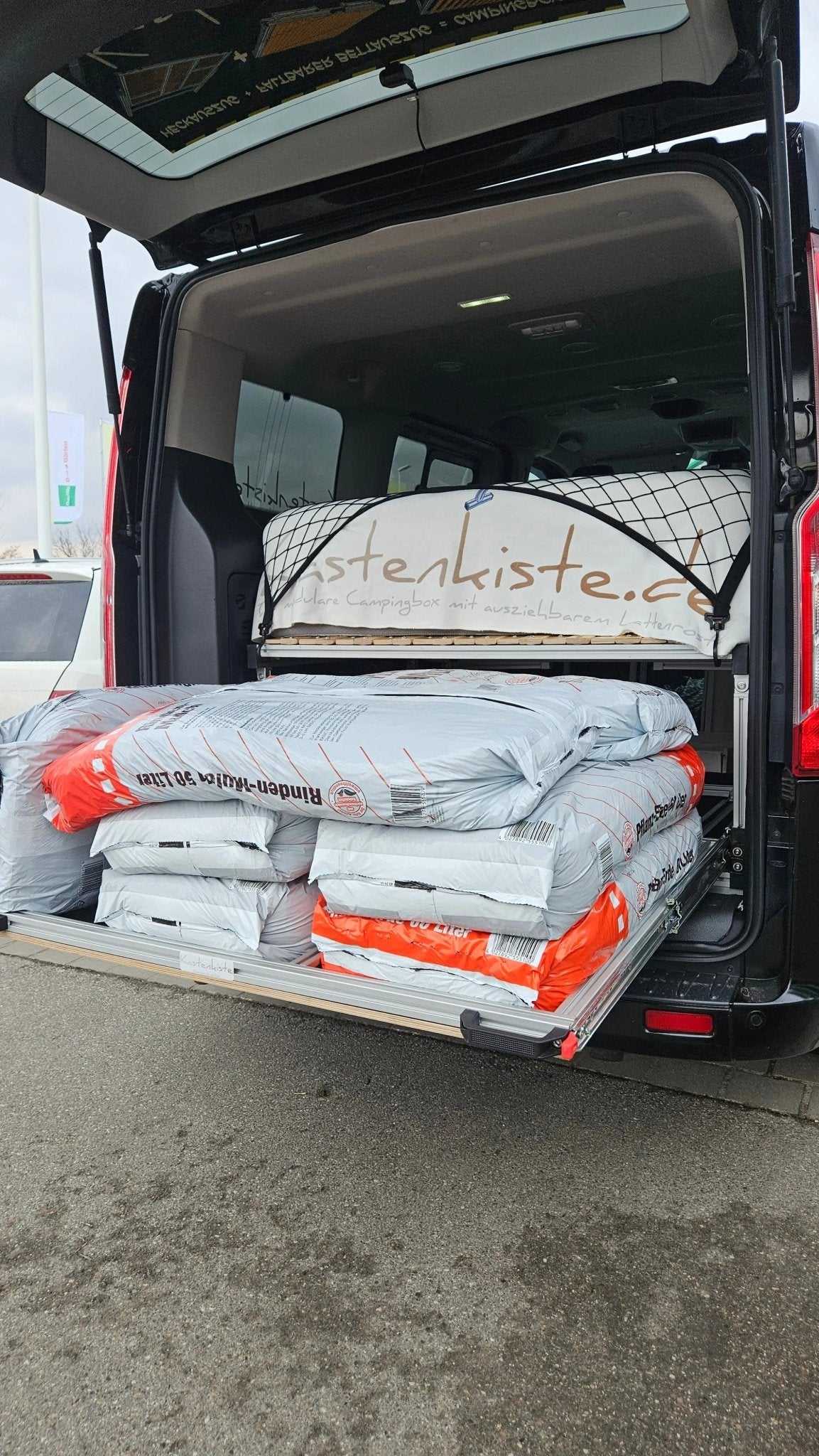 ALOIS - Der Heckauszug fürs Campingbox System - Campingbox mit Lattenrost für Transporter & Vans | Kastenkiste.de