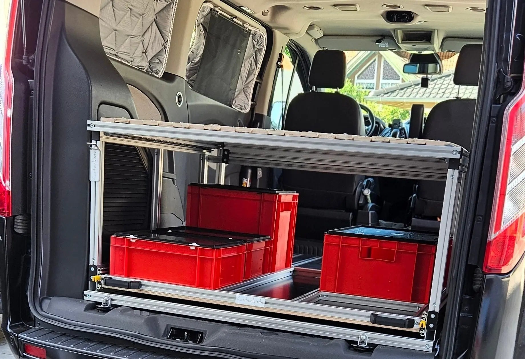ALOIS - Der Heckauszug fürs Campingbox System - Campingbox mit Lattenrost für Transporter & Vans | Kastenkiste.de